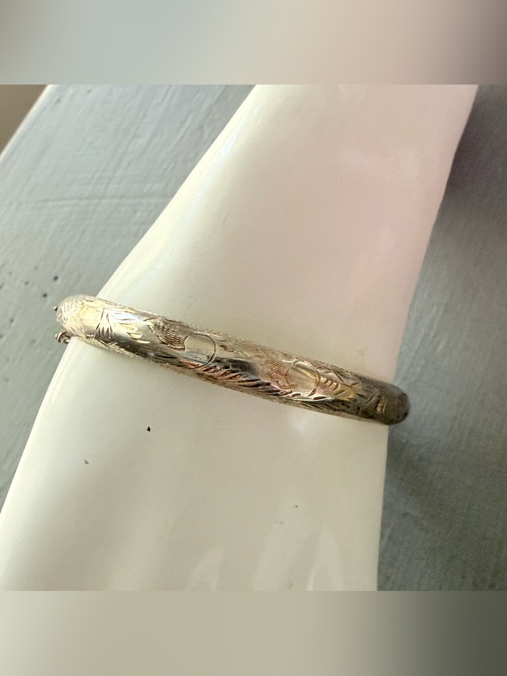 925 Sterling Silver Textured Hinged Bangle Bracelet